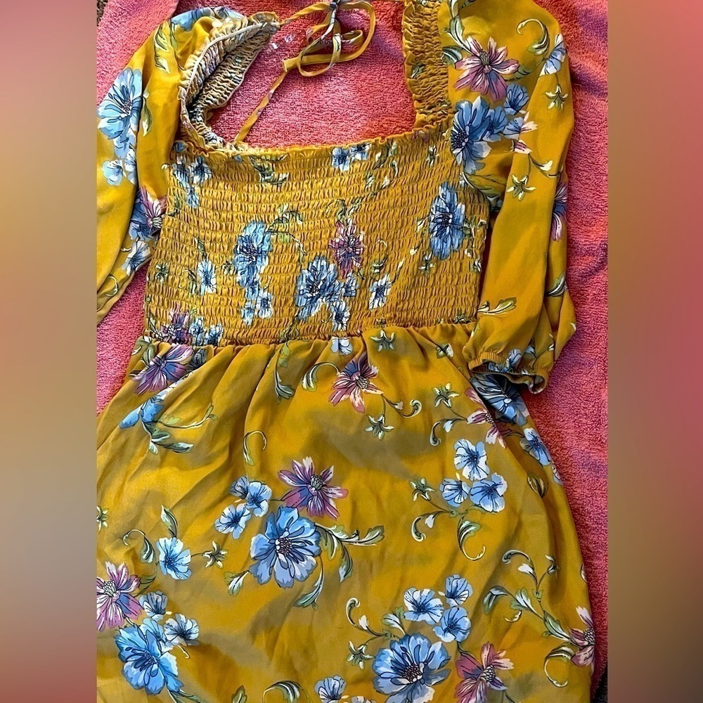 Xhilaration Yellow Tie Neck Floral Tunic With 3/4 Sleeves - Picture 2 of 5